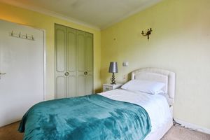Bedroom- click for photo gallery